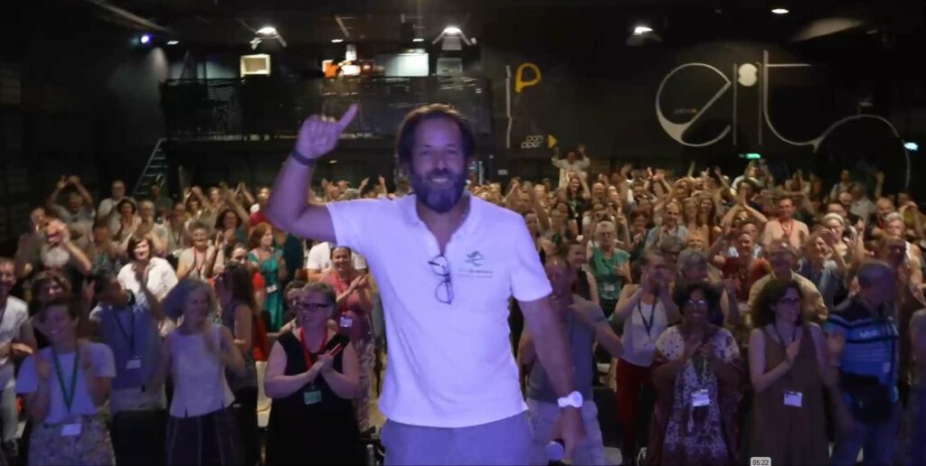 Vie align&eacute;e, Tu n&rsquo;es pas fatigu&eacute;. Tu es en train de dispara&icirc;tre.