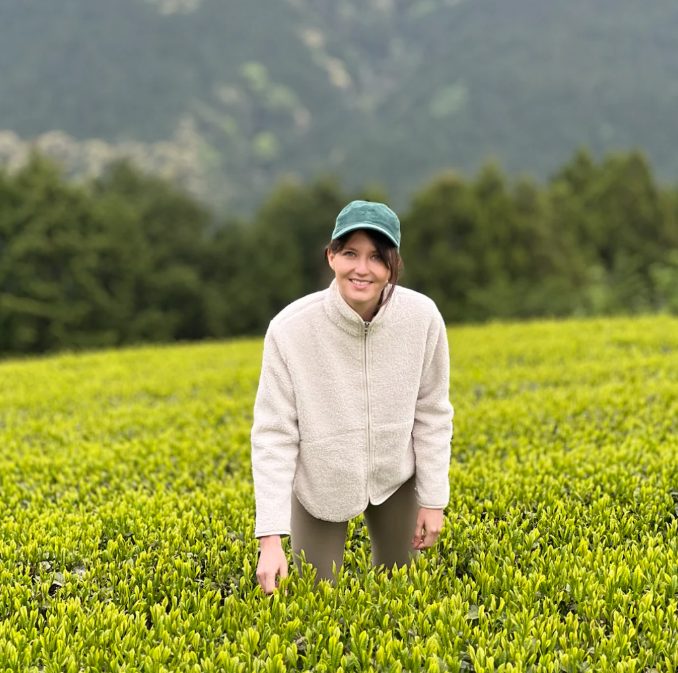thé matcha, De salariée désenchantée à fondatrice d’une marque à 6 millions d’euros : le parcours de Camille Becerra avec Anatae Matcha